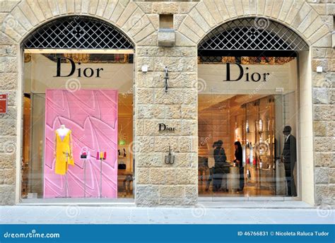 christian dior italian website.